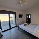 Villa Deluxe *
